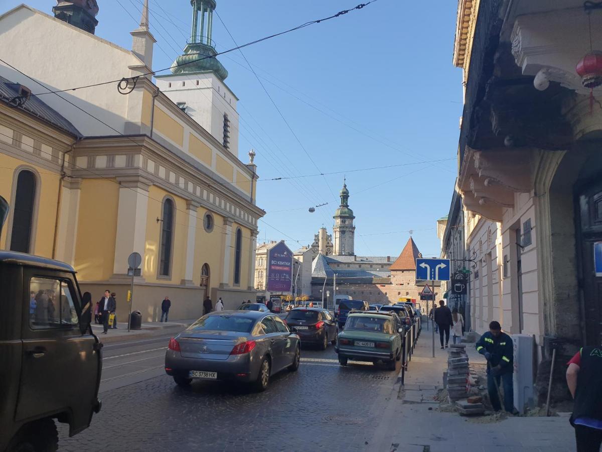 Апартаменти у Шевальє. Львів Екстер'єр фото